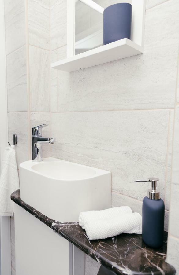 Izu Home Ryga Zewnętrze zdjęcie